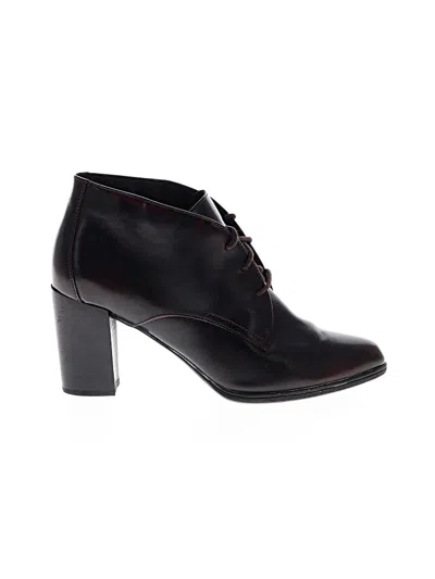 Pre-owned Clarks Ankle Boots In Burgundy