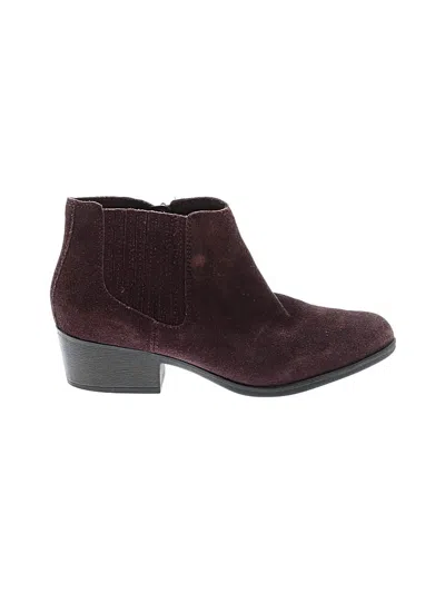 Pre-owned Clarks Ankle Boots In Burgundy