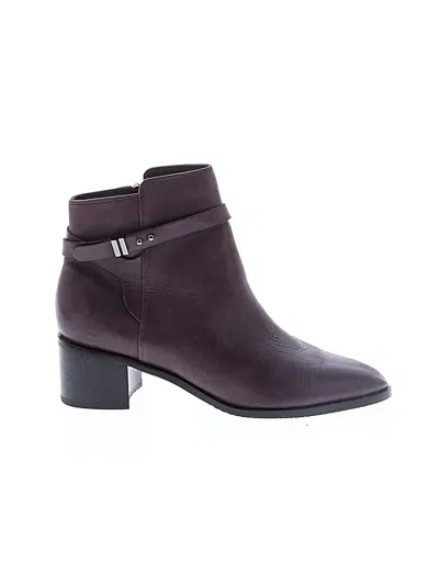 Pre-owned Clarks Ankle Boots In Burgundy