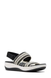 Clarks Arla Stroll In Multi