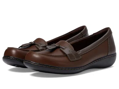 Clarks Ashland Bubble In Brown