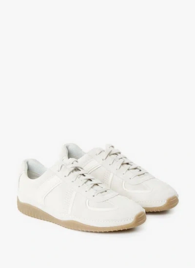 Clarks Baskets Meridor En Cuir In White