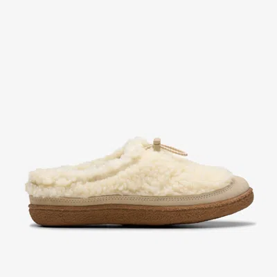 Clarks Belle Wych Slippers In Beige