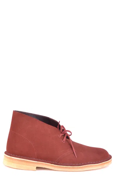 Clarks Bootie Red In Brown