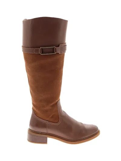 Pre-owned Clarks Boots In Brown