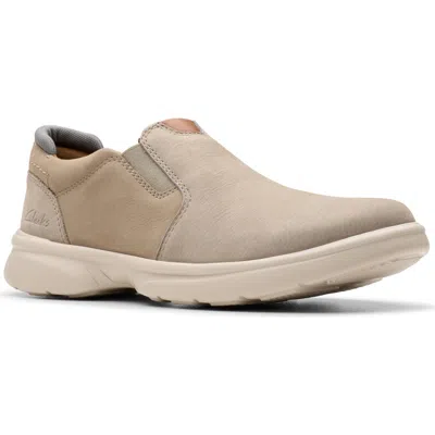 Clarks ® Bradley Ease Slip-on In Light Grey
