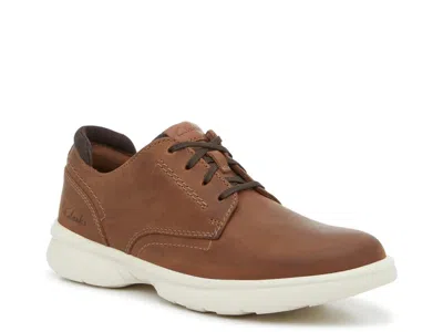 Clarks Bradley Oxford In Brown