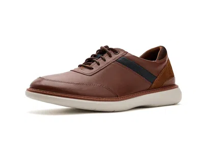 Clarks Brantin Style In Brown
