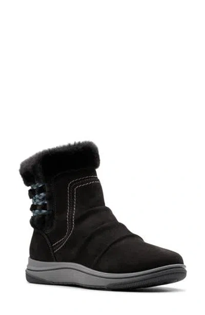 Clarks ® Breeze Cozy Faux Fur Lined Boot In Black