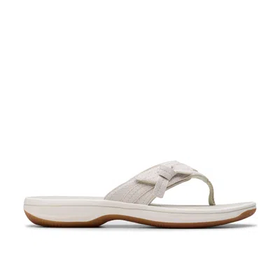 Clarks Breeze Dalia In White Synthetic