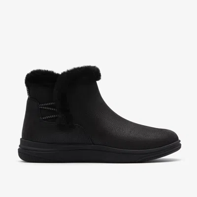 Clarks Breeze Fur In Black
