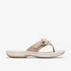 Clarks Breeze Opal In Beige