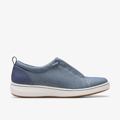 Clarks Breeze Sky Lace In Blue