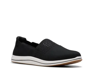 Clarks Breeze Vibe Slipon Sneaker In Black