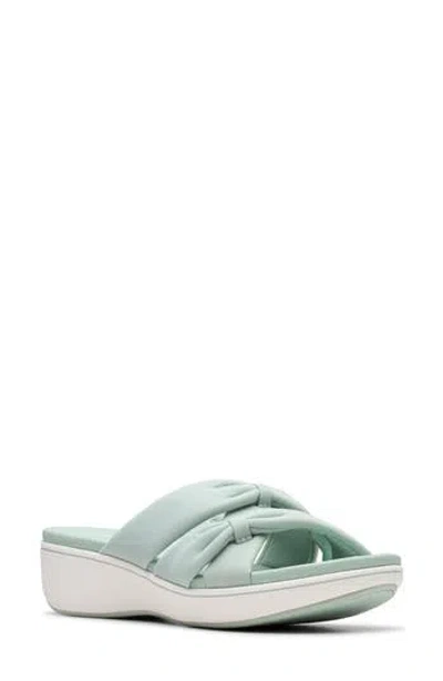 Clarks ® Breezerae Ava Sandal In Green