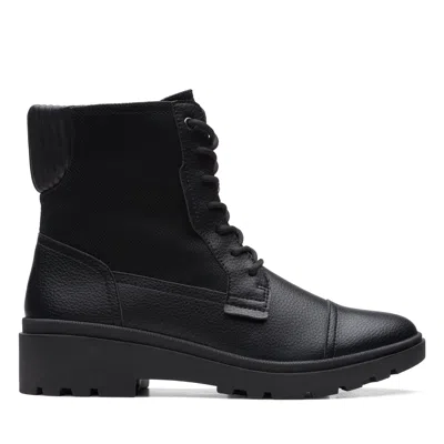 Clarks Calla Charm In Black Leather In Multi