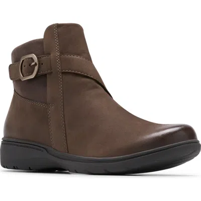 Clarks ® Carleigh Angie Short Boot In Mushroom Combi