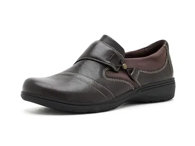Clarks Carleigh Lily Women's Flat Shoes Dark Brown: 6.5 D - Wide, Leather