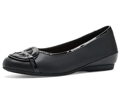 Clarks Cathrynn Luna Women's Flat Shoes Black/black: 7.5 D - Wide, Leather In White