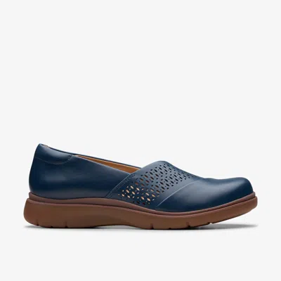Clarks Certina Edge In Blue