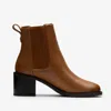 Clarks Chamberly Top In Brown