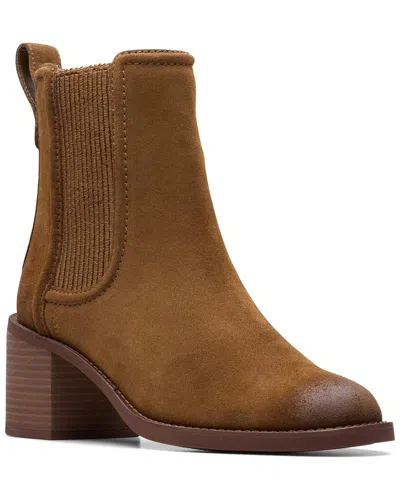 CLARKS CLARKS CHAMBERLY TOP SUEDE CHELSEA BOOT