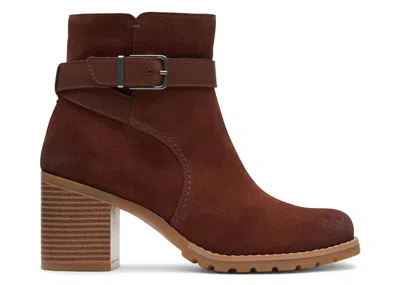 Pre-owned Clarks Clarkwell Hall Suede (women's) Sneakers In British Tan In Brown
