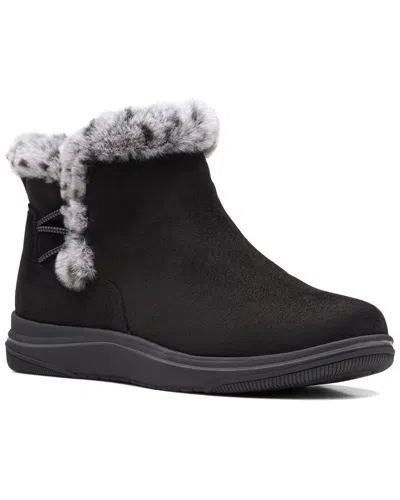 Clarks Cloudsteppers Breeze Fur Black Bootie