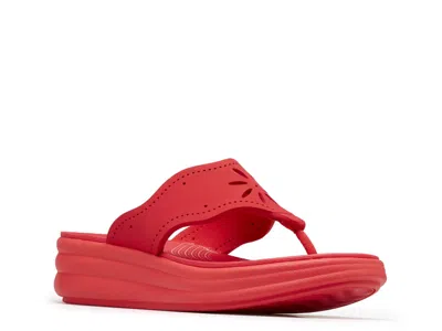 Clarks Cloudsteppers Drift Daisy Sandal In Red