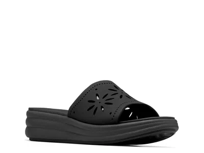 Clarks Cloudsteppers Drift Floral Wedge Sandal In Black