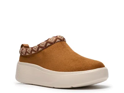 Clarks Cloudsteppers Solevana Vibe Wedge Clog In Animal Print