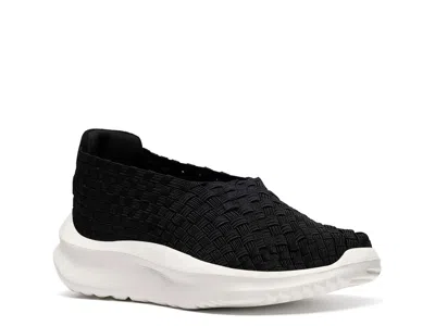 Clarks Cloudsteppers Solevana Weave Slipon In Black