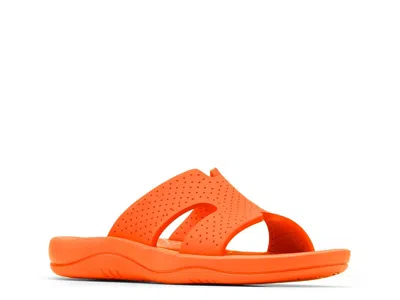 Clarks Cloudsteppers Sunmaze Bali Sandal In Orange
