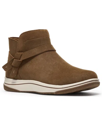 Clarks Cloudsteppers Women's Breeze Emma Round Toe Booties In Brown