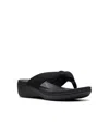 Clarks Cloudsteppers Women's Breeze Rae Erin Slip-on Flat Sandals In Black Textile