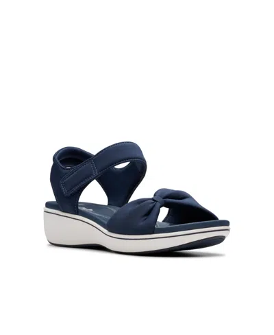 Clarks Cloudsteppers Women's Breeze Rae Sara Riptape Flat Sandals In Navy Textile