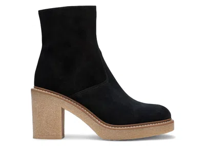 Pre-owned Clarks Colden Up Suede (women's) Sneakers In Black