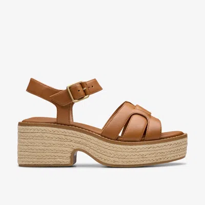 Clarks Coledale Strap In Brown