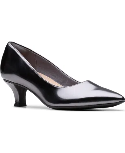 Clarks Collection Women's Kepley Vine Dress Pumps