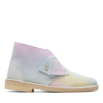 Clarks Desert Boot In White Suede In Multi