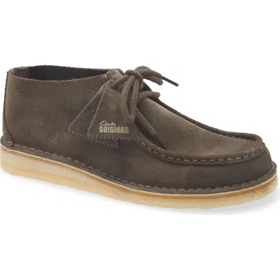 Clarks ® Desert Nomad Boot In Gray
