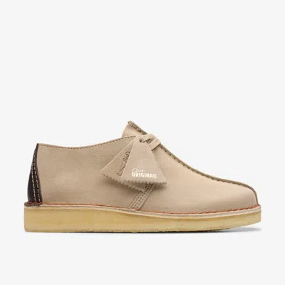 Clarks Desert Trek In Beige