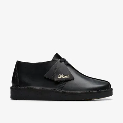Clarks Desert Trek In Black