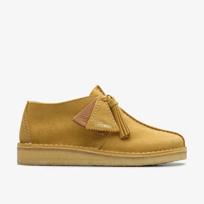 Clarks Desert Trek In Brown