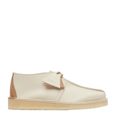 Clarks Desert Trek Derby Shoes In Neutral