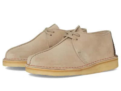 Clarks Desert Trek In Sand