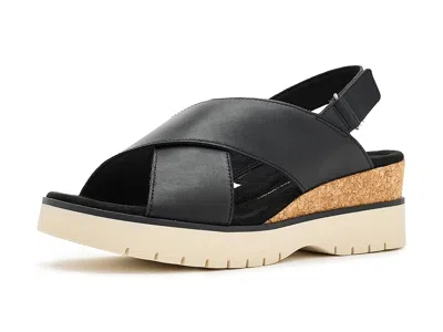 Clarks Diaz Cross In Black