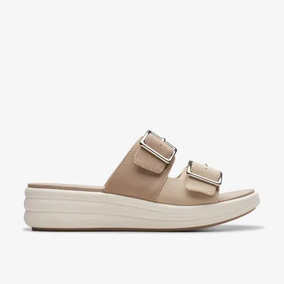 Clarks Cloudsteppers Drift Wedge Sandal In Neutral