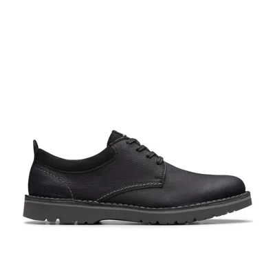 CLARKS EASTRIDGE LOW IN BLACK LEATHER