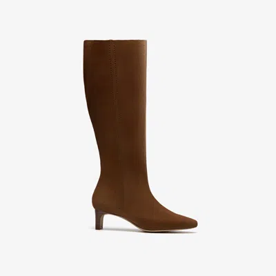 Clarks Edina Tall In Brown